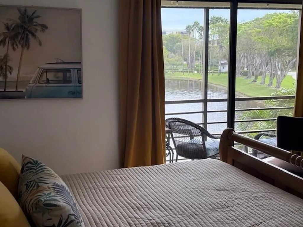 2311 S Cypress Bend Drive Pompano Beach FL 33069