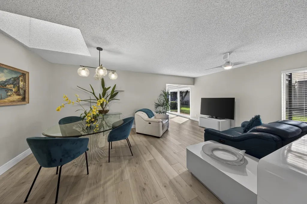 18824 Candlewick Drive Boca Raton FL 33496