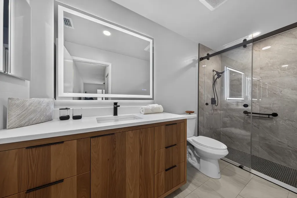 18824 Candlewick Drive Boca Raton FL 33496