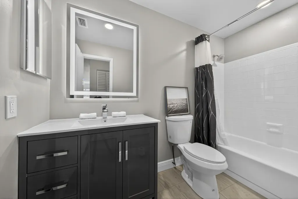 18824 Candlewick Drive Boca Raton FL 33496