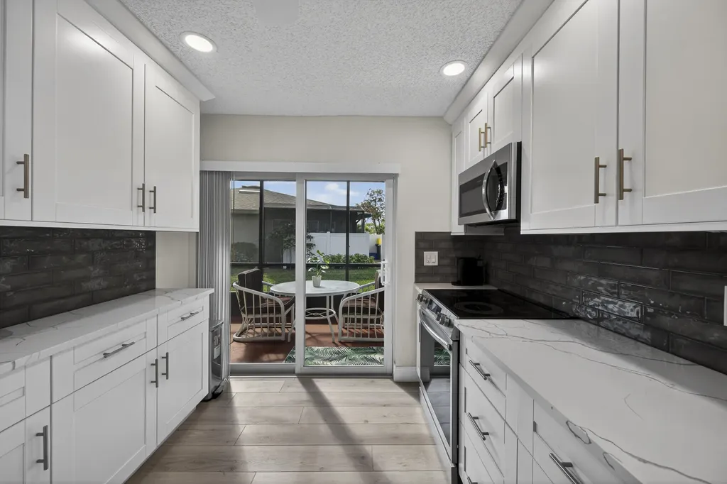 18824 Candlewick Drive Boca Raton FL 33496
