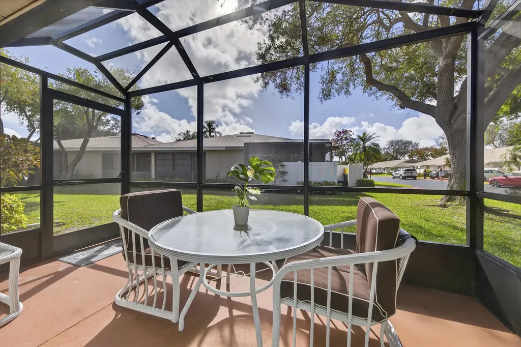 18824 Candlewick Drive Boca Raton FL 33496