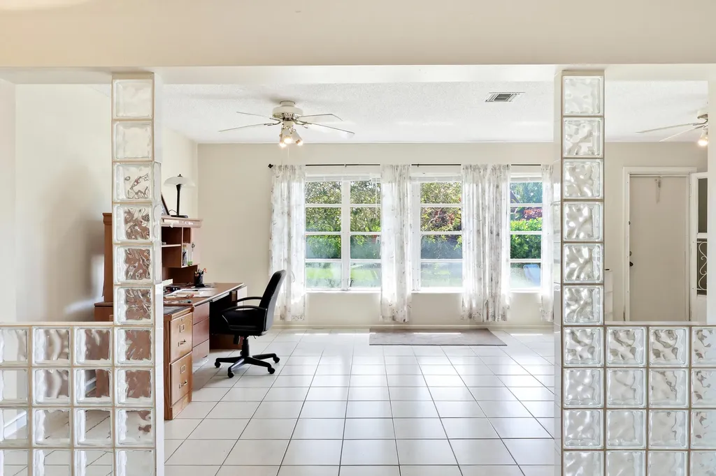5780 Fernley Drive Drive W West Palm Beach FL 33415