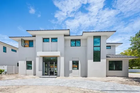 215 SE 5th Street Delray Beach FL 33483