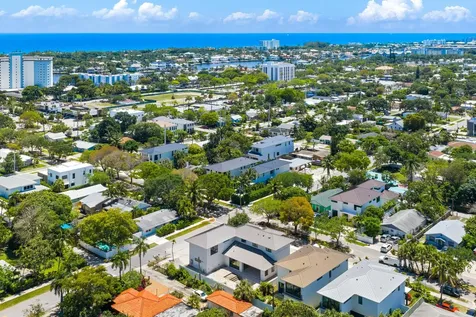215 SE 5th Street Delray Beach FL 33483