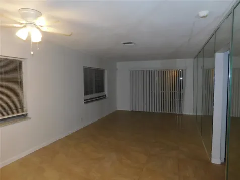 960 Crystal Lake Drive Deerfield Beach FL 33064