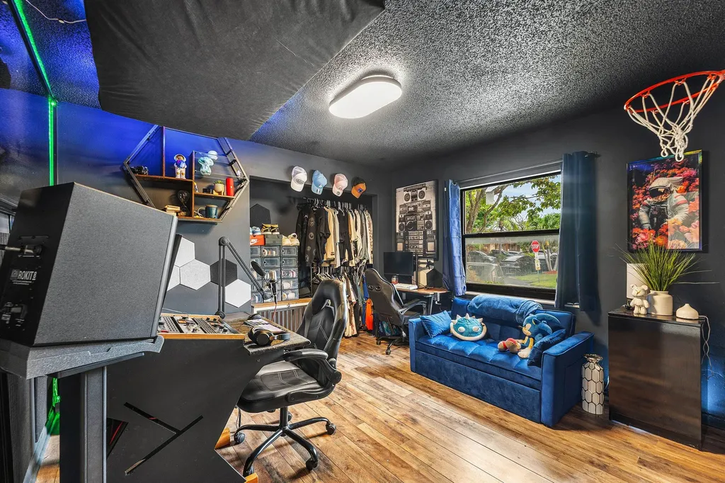 6368 NW 29th Street Sunrise FL 33313