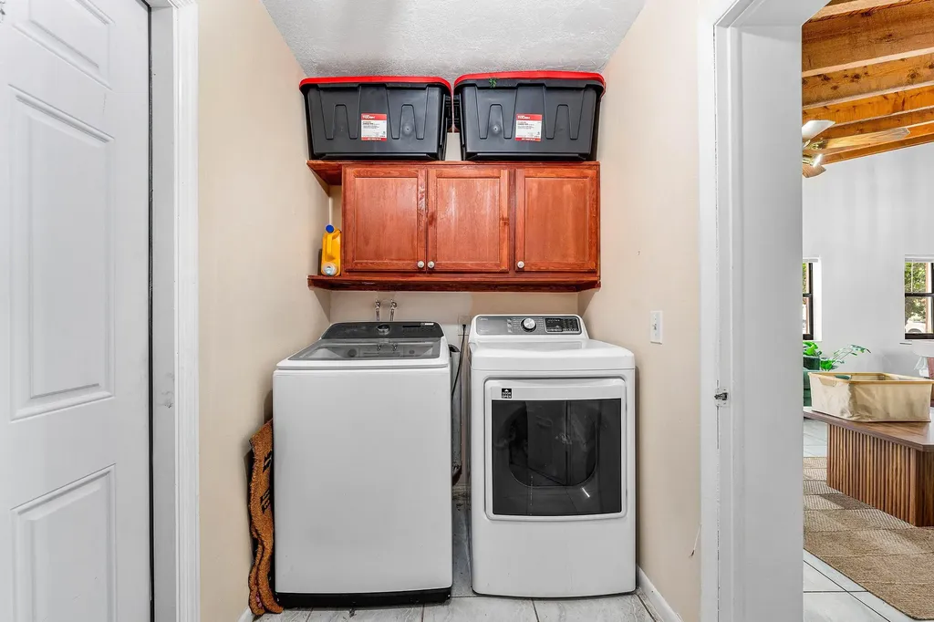 6368 NW 29th Street Sunrise FL 33313