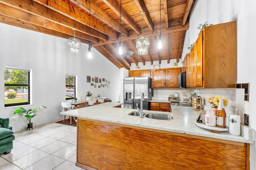 6368 NW 29th Street Sunrise FL 33313