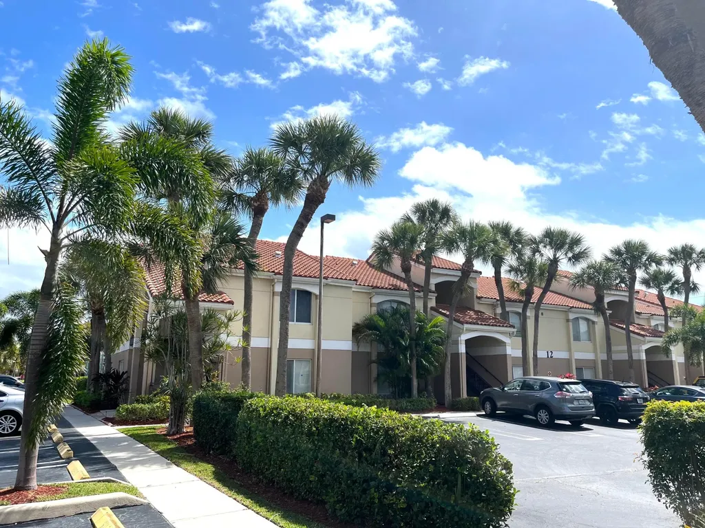 815 W Boynton Beach Boulevard Boynton Beach FL 33426