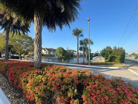 815 W Boynton Beach Boulevard Boynton Beach FL 33426