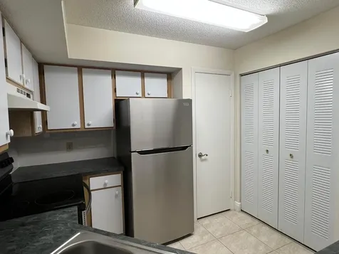815 W Boynton Beach Boulevard Boynton Beach FL 33426