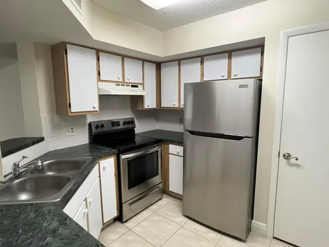 815 W Boynton Beach Boulevard Boynton Beach FL 33426