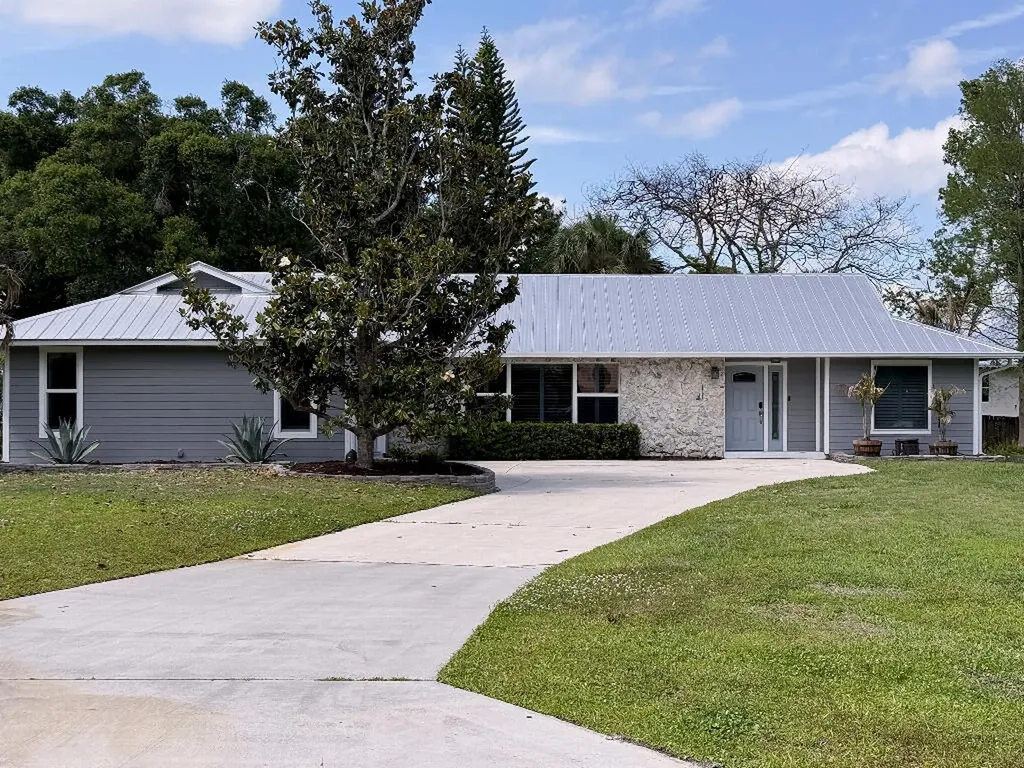 2402 River Hammock Lane Fort Pierce FL 34981