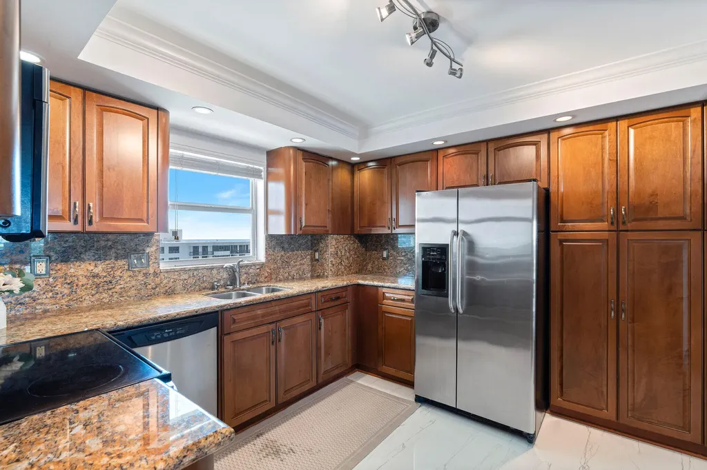 1160 Hillsboro Mile Hillsboro Beach FL 33062