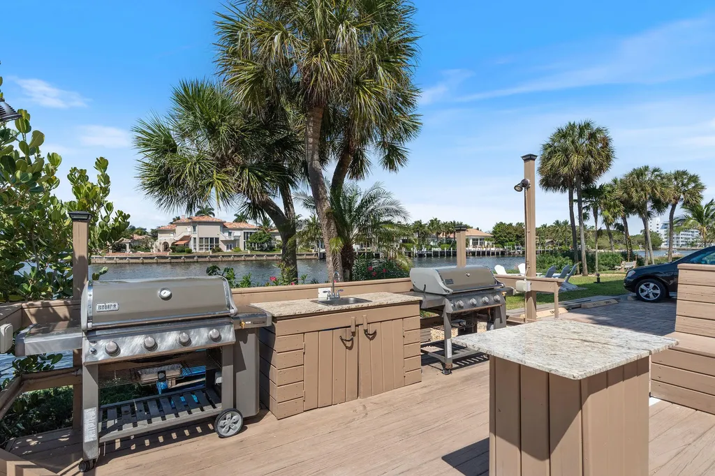 1160 Hillsboro Mile Hillsboro Beach FL 33062