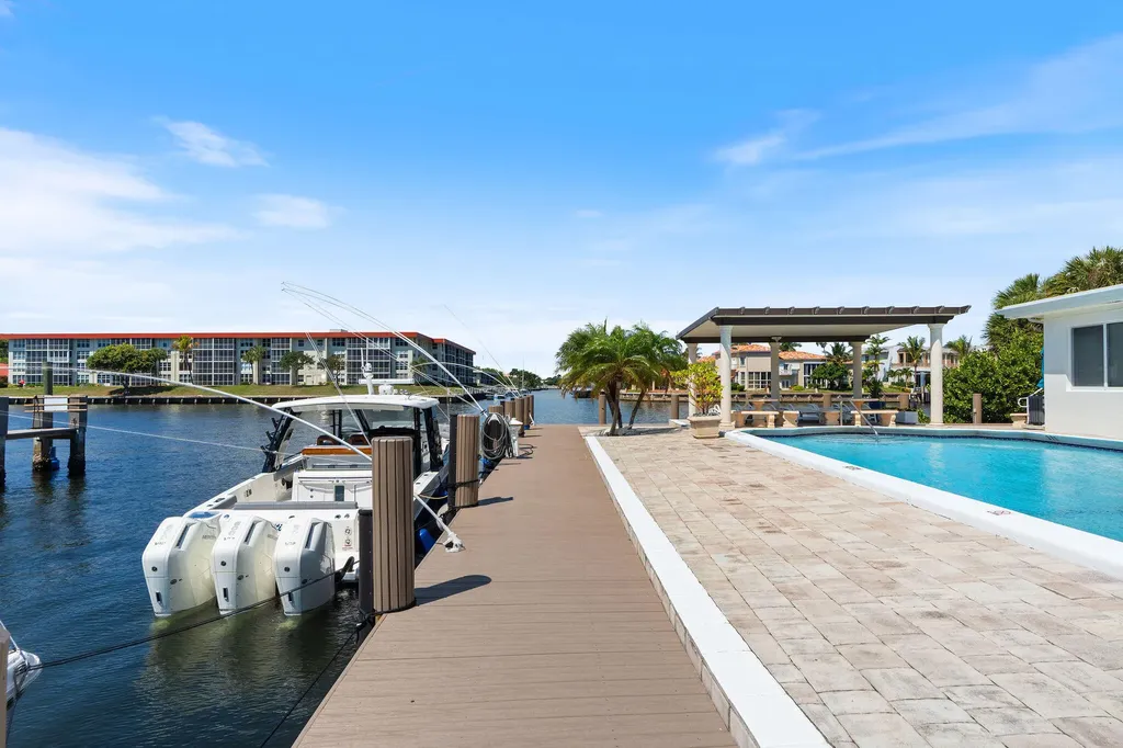 1160 Hillsboro Mile Hillsboro Beach FL 33062