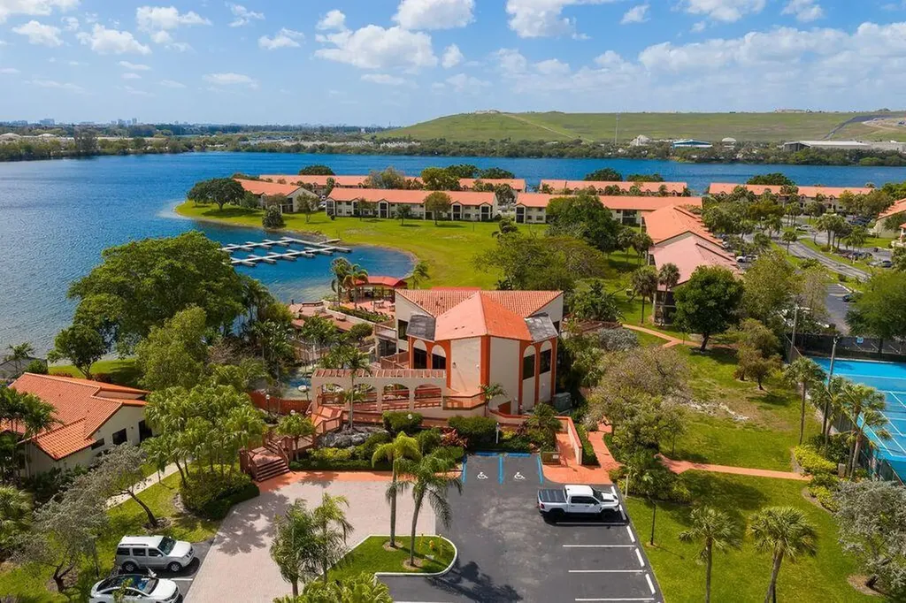 65 Centennial Court Deerfield Beach FL 33442