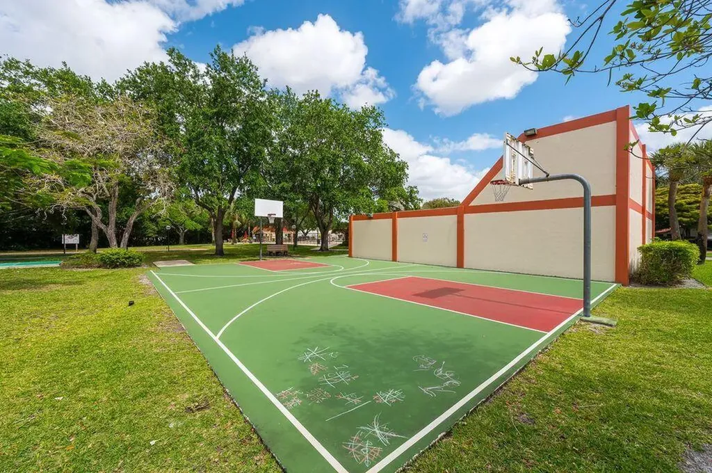 65 Centennial Court Deerfield Beach FL 33442