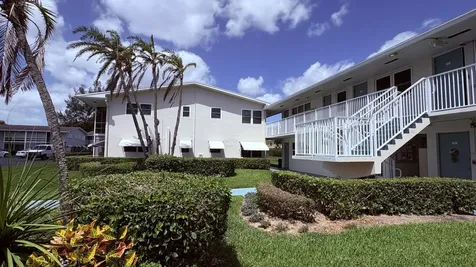 200 Horizon W Boynton Beach FL 33435