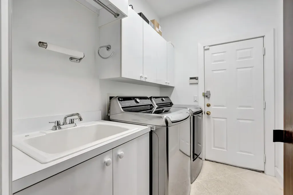 186 Golf Village Boulevard Jupiter FL 33458