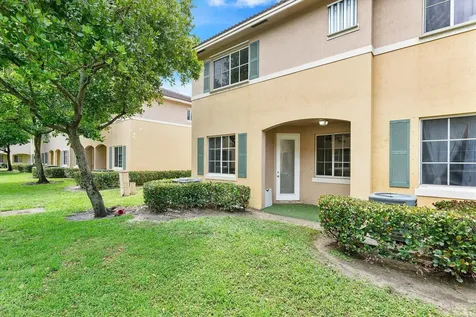 6051 SW 19th Court North Lauderdale FL 33068