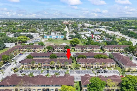 6051 SW 19th Court North Lauderdale FL 33068