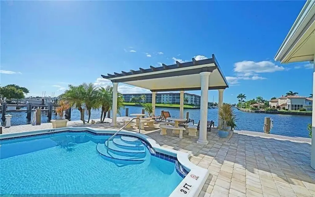 1160 Hillsboro Mile Hillsboro Beach FL 33062