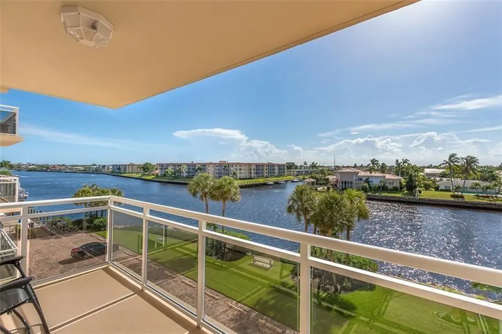 1160 Hillsboro Mile Hillsboro Beach FL 33062