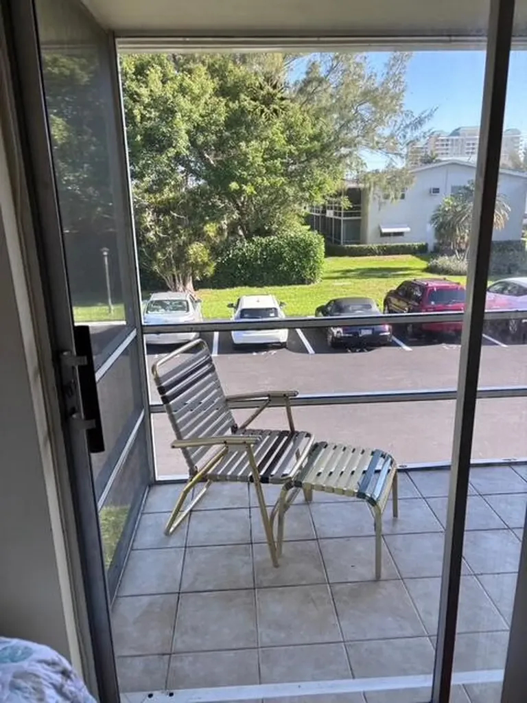 340 W Horizons Boynton Beach FL 33435
