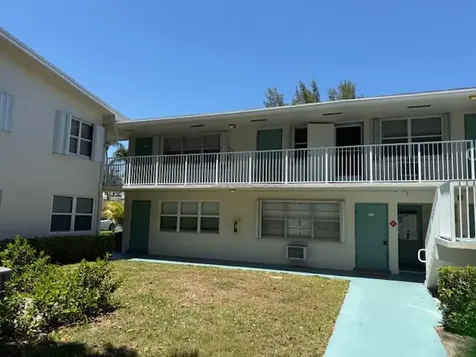 340 W Horizons Boynton Beach FL 33435