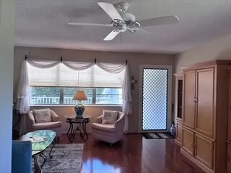 340 W Horizons Boynton Beach FL 33435