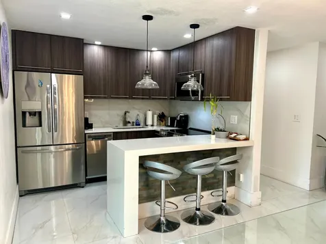 2742 Cherokee Court West Palm Beach FL 33406