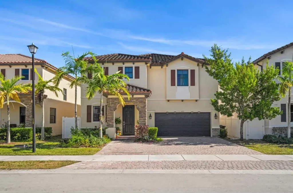 9331 W 35th Avenue Hialeah FL 33018