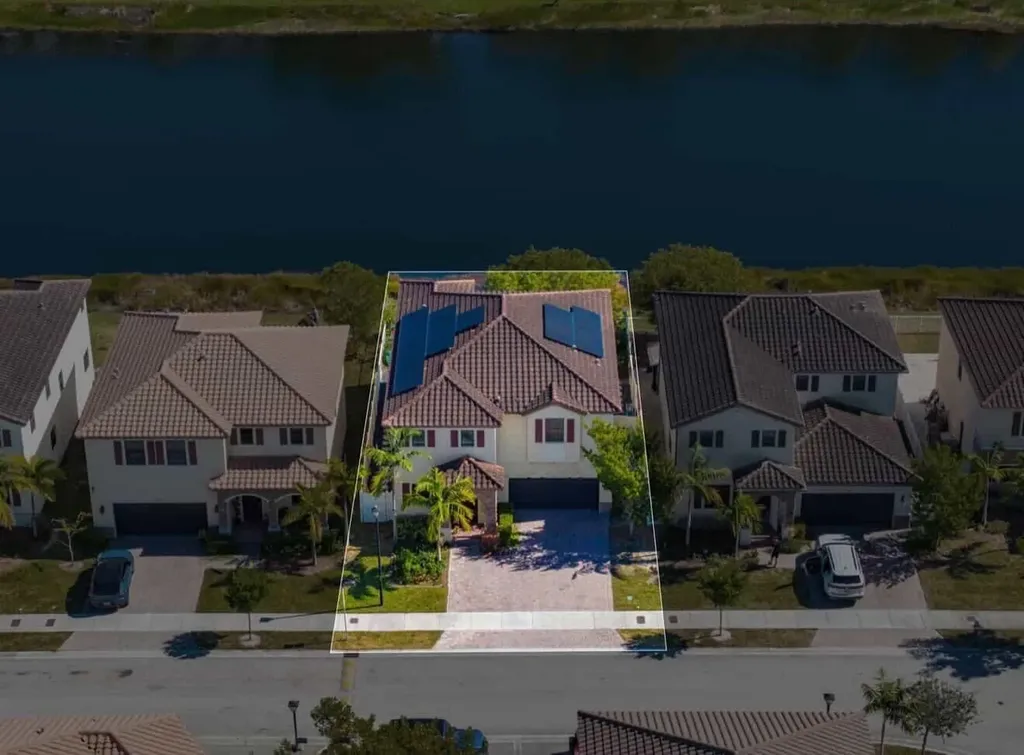 9331 W 35th Avenue Hialeah FL 33018