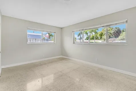 1911 NE 27th Street Lighthouse Point FL 33064