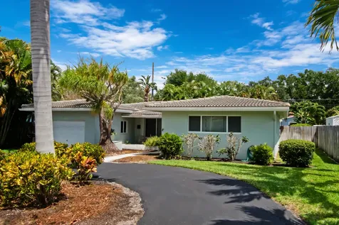 1911 NE 27th Street Lighthouse Point FL 33064