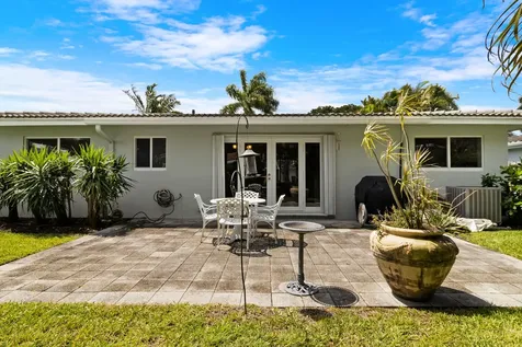 1911 NE 27th Street Lighthouse Point FL 33064