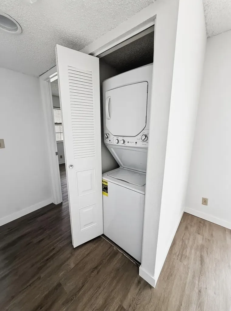 1516 SE Royal Green Circle Port St Lucie FL 34952