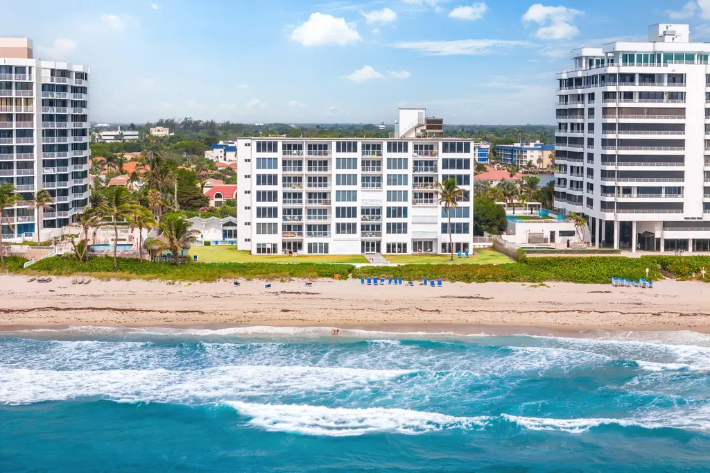 2909 S Ocean Boulevard Highland Beach FL 33487