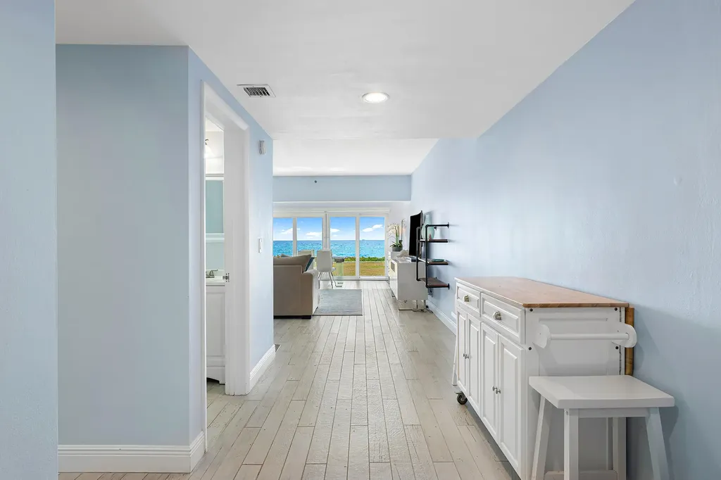 2909 S Ocean Boulevard Highland Beach FL 33487