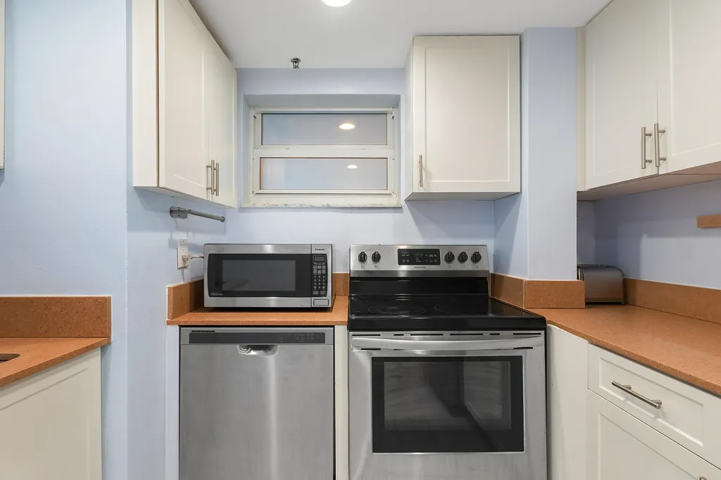 2909 S Ocean Boulevard Highland Beach FL 33487