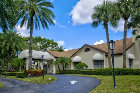 3327 Jog Park Drive Greenacres FL 33467