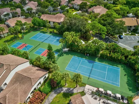 3327 Jog Park Drive Greenacres FL 33467