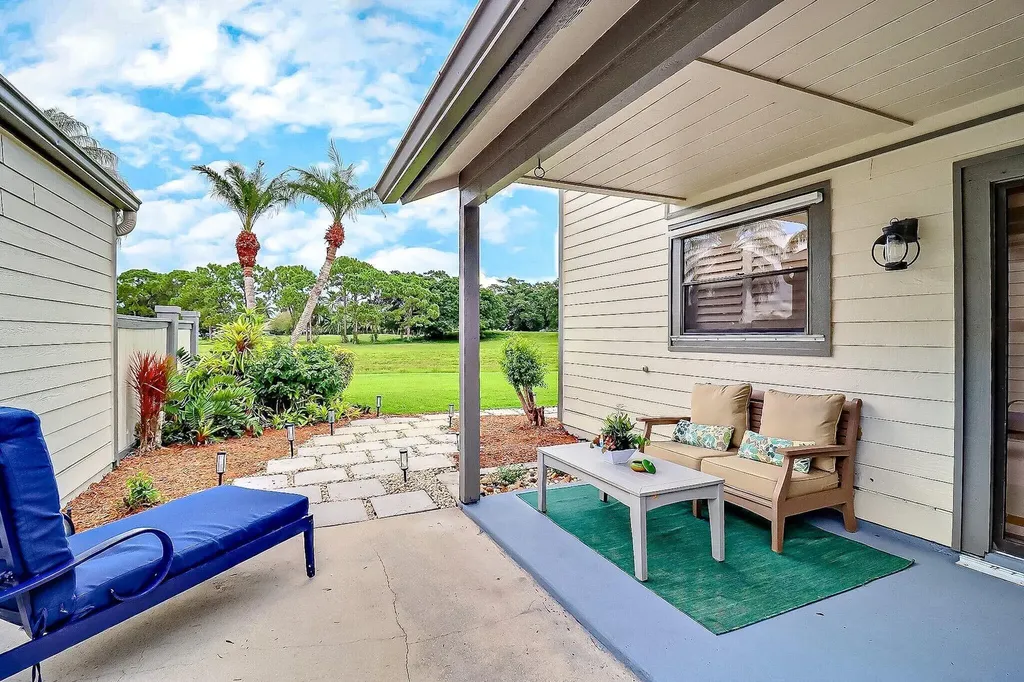 2514 Bedford Mews Drive Wellington FL 33414