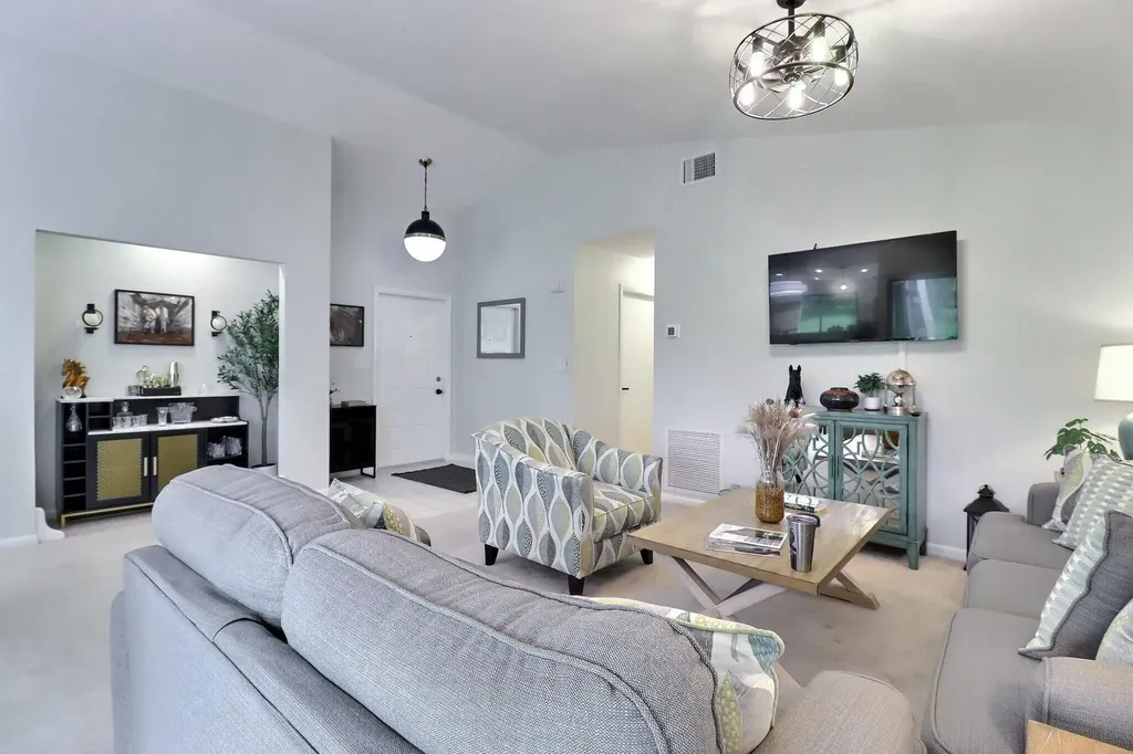 2514 Bedford Mews Drive Wellington FL 33414