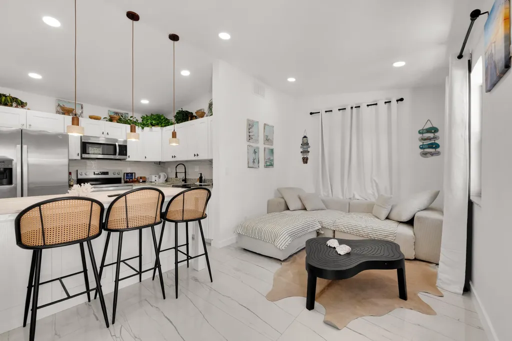 1433 NE 53rd Court Pompano Beach FL 33064