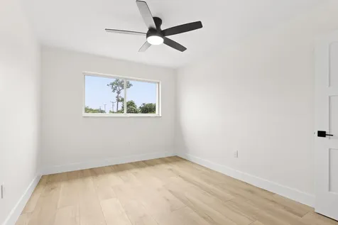 3905 Flag Drive Palm Beach Gardens FL 33410