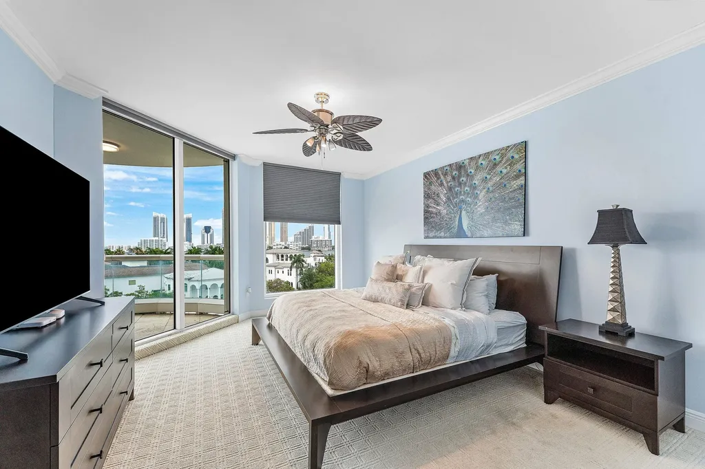 6000 Island Boulevard Aventura FL 33160