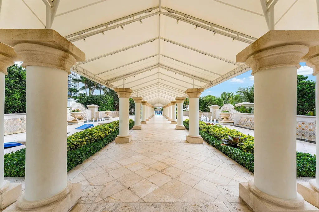 6000 Island Boulevard Aventura FL 33160